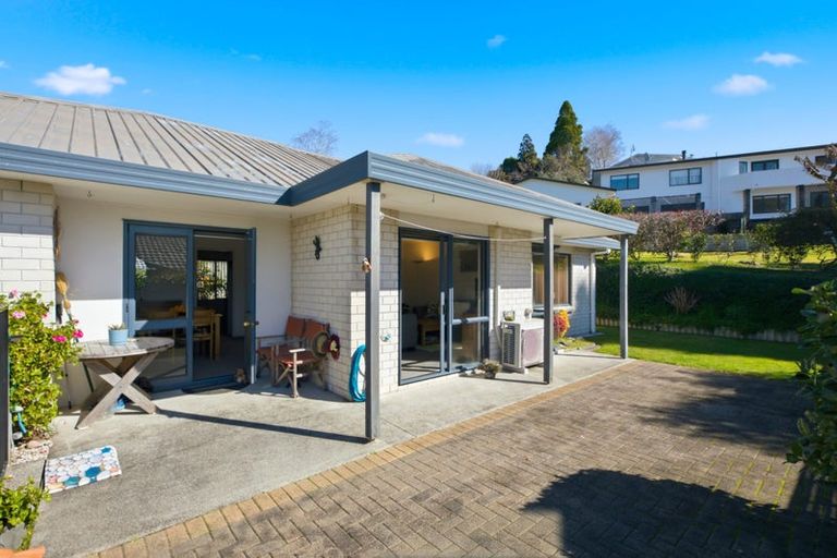 Photo of property in 8 Sunvale Place, Gate Pa, Tauranga, 3112