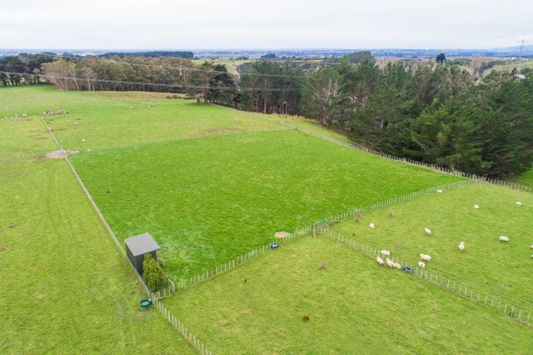 Photo of property in 32 Stoneleigh Lane, Aokautere, Palmerston North, 4471