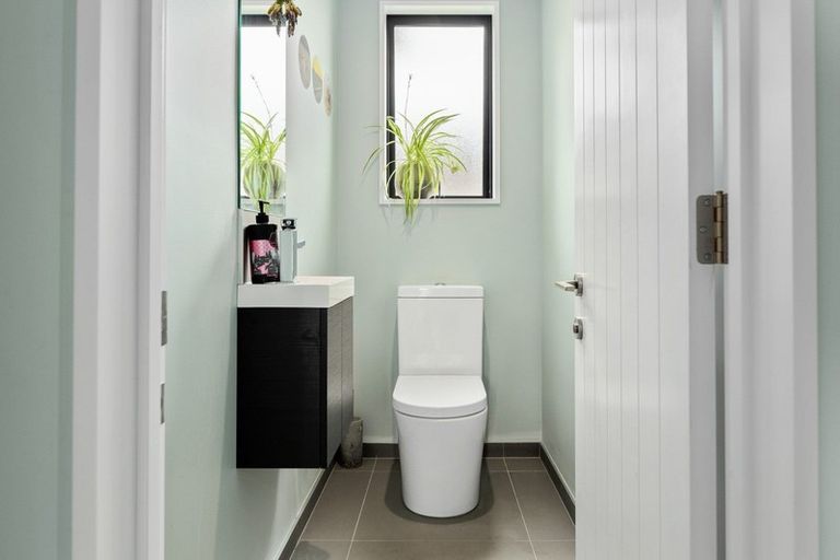 Photo of property in 188 Travis Road, New Brighton, Christchurch, 8083