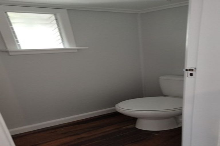 Photo of property in 8 Evelyn Street, Eden Terrace, Auckland, 1021