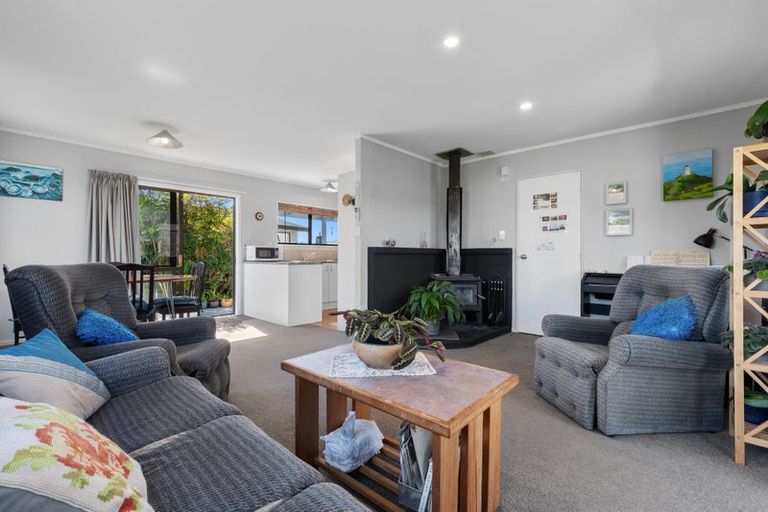 Photo of property in 2 College Place, Poike, Tauranga, 3112