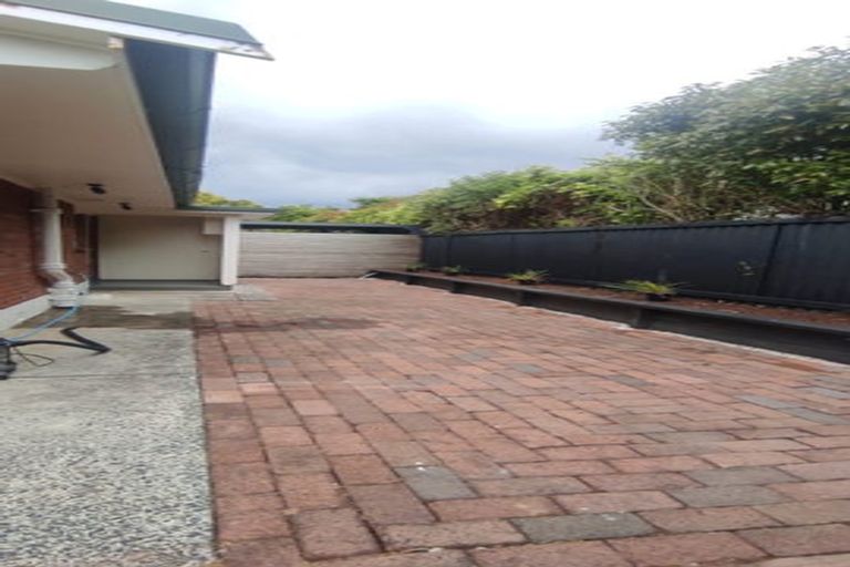 Photo of property in 3/4 Birchfield Road, Hauraki, Auckland, 0622