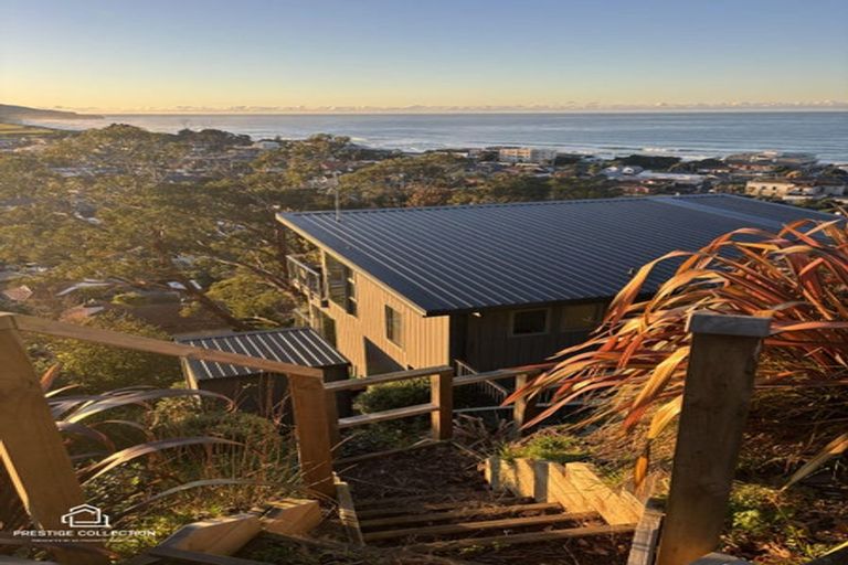 Photo of property in 73 Ravenswood Road, Saint Clair, Dunedin, 9012