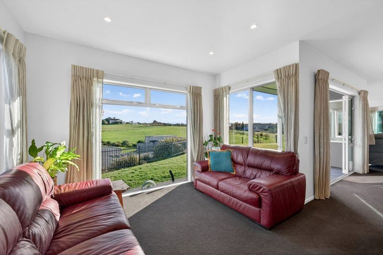 Photo of property in 15 Lionel Place, Mapua, 7005