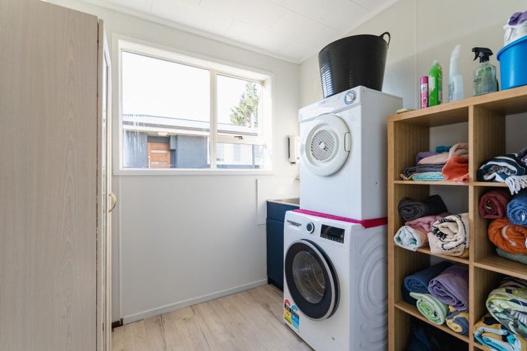 Photo of property in 10 Allen Road, Green Island, Dunedin, 9018