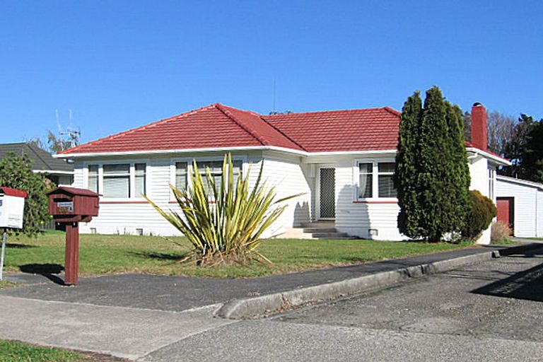 Photo of property in 196 Vogel Street, Roslyn, Palmerston North, 4414