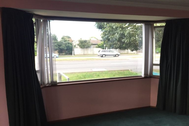 Photo of property in 133 Yaldhurst Road, Sockburn, Christchurch, 8042