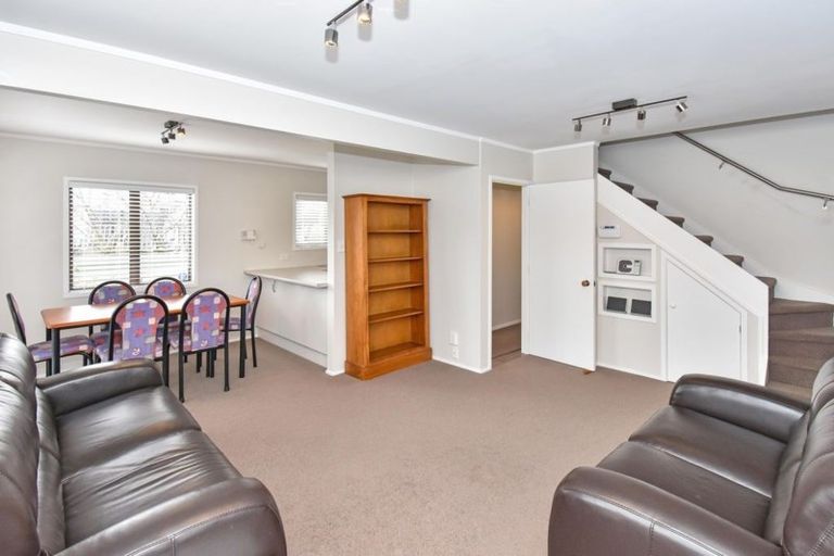 Photo of property in 15a Clark Street, Manurewa, Auckland, 2102