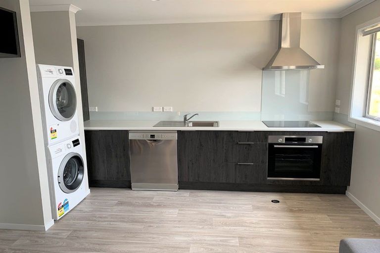 Photo of property in 11 Knighton Road, Hillcrest, Hamilton, 3216