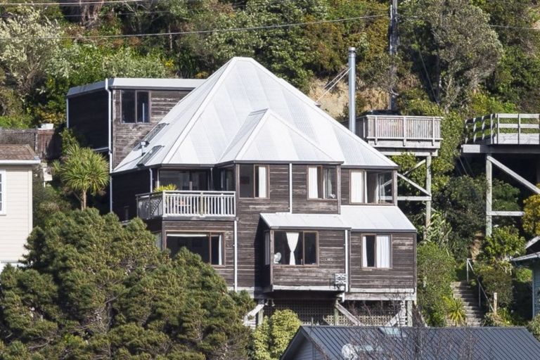 Photo of property in 123 Sefton Street, Wadestown, Wellington, 6012