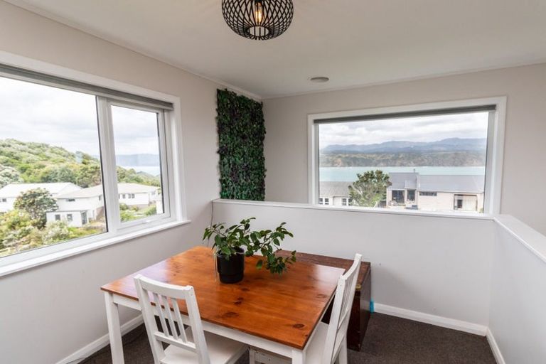 Photo of property in 8 Bowes Crescent, Strathmore Park, Wellington, 6022