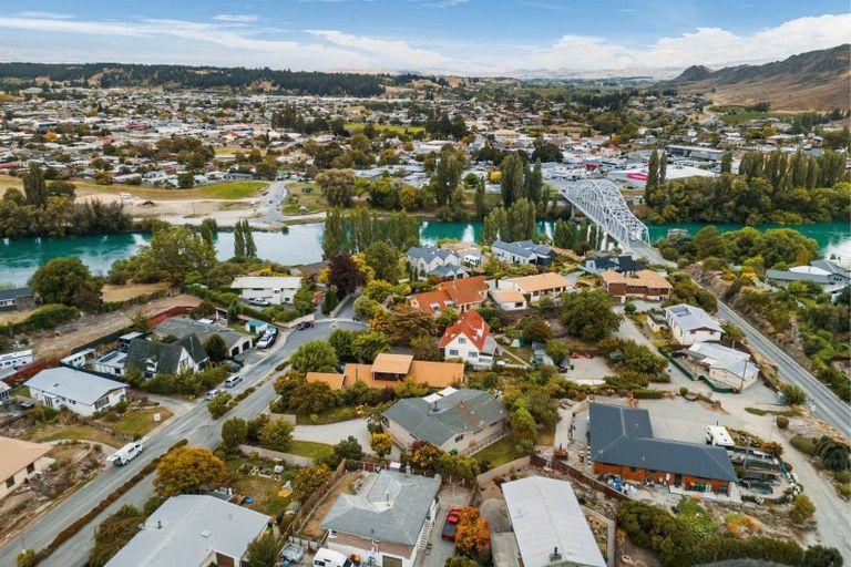 Photo of property in 3 Hart Place, Bridge Hill, Alexandra, 9320