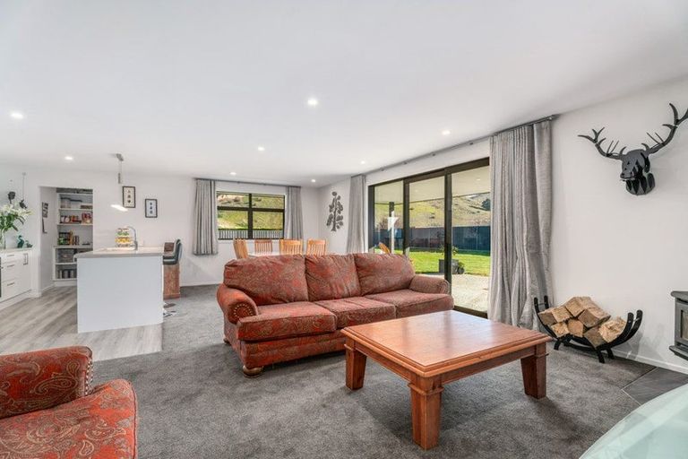 Photo of property in 51 Perriam Place, Mount Pisa, Cromwell, 9383