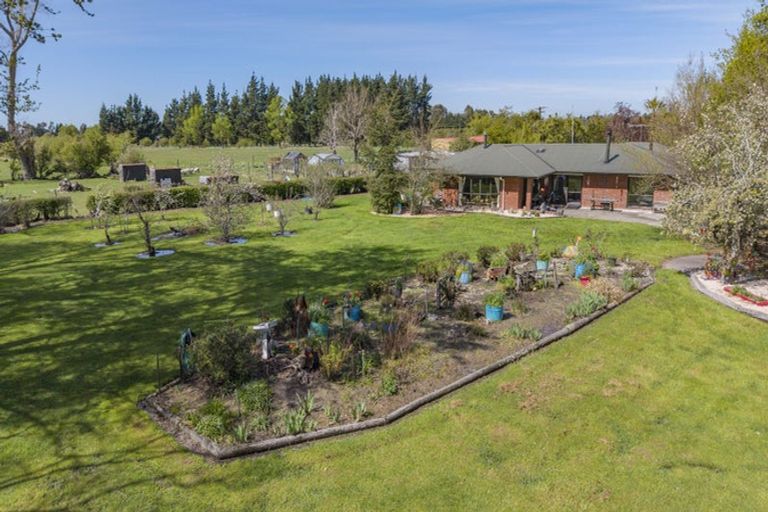 Photo of property in 32 Victoria Street, Oxford, 7430