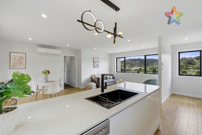 Photo of property in 3 Te Ara O Tahumate, Stokes Valley, 5019