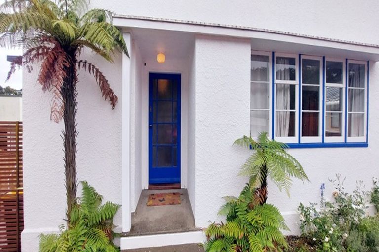 Photo of property in 128 Waimea Road, Nelson South, Nelson, 7010