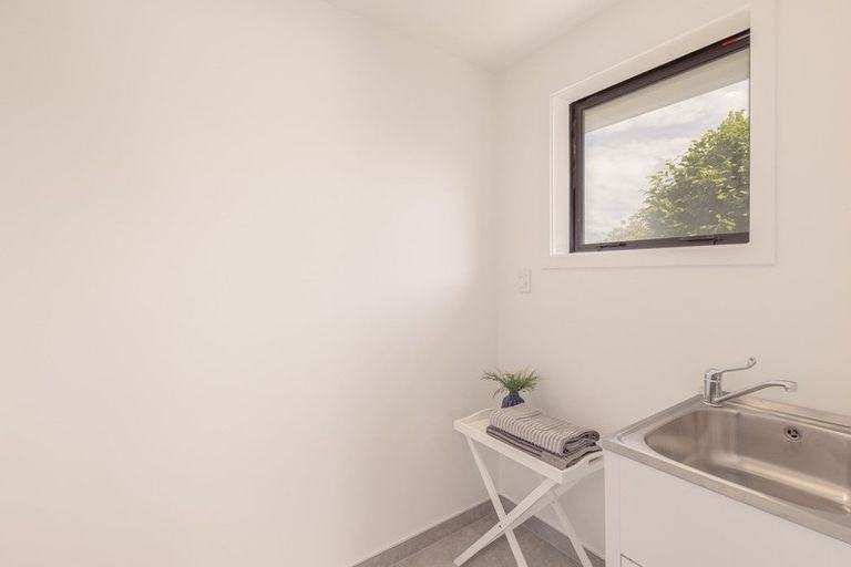 Photo of property in 12 Mckellar Place, Hornby, Christchurch, 8042