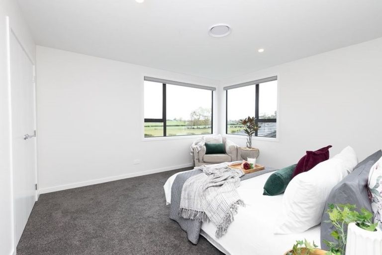 Photo of property in 28 Helen June Avenue, Flagstaff, Hamilton, 3210