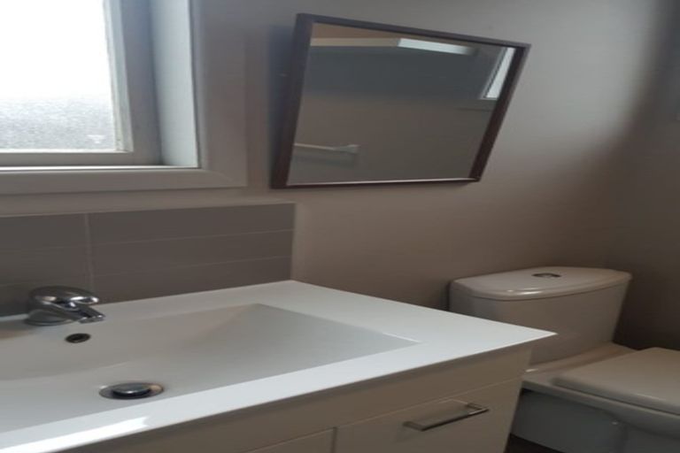 Photo of property in 26 Croydon Road, New Lynn, Auckland, 0600