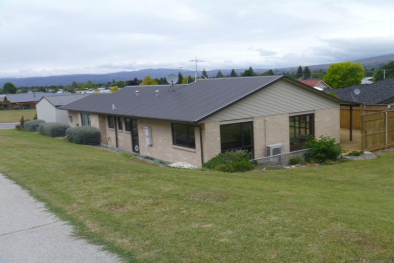 Photo of property in 47 Shields Street, Clyde, 9330