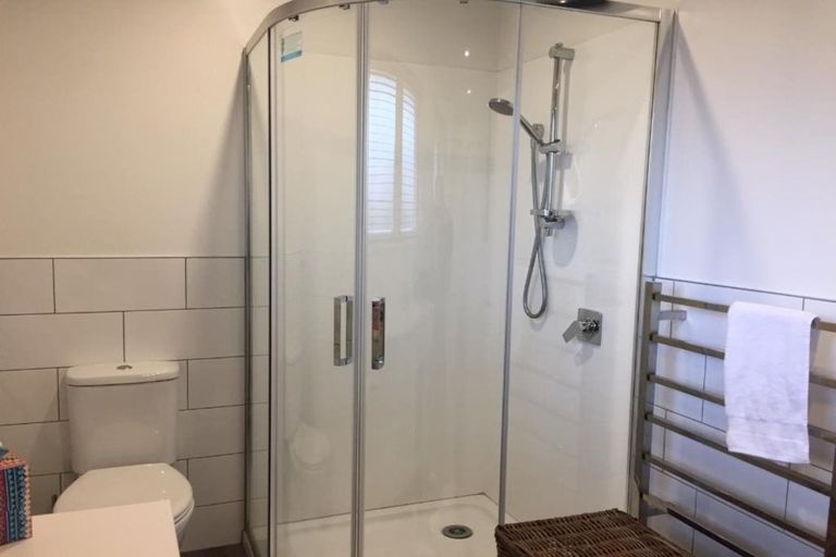 Photo of property in 26 Remuera Avenue, Cashmere, Christchurch, 8022