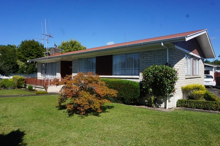 Photo of property in 1 Maple Avenue, Dinsdale, Hamilton, 3204