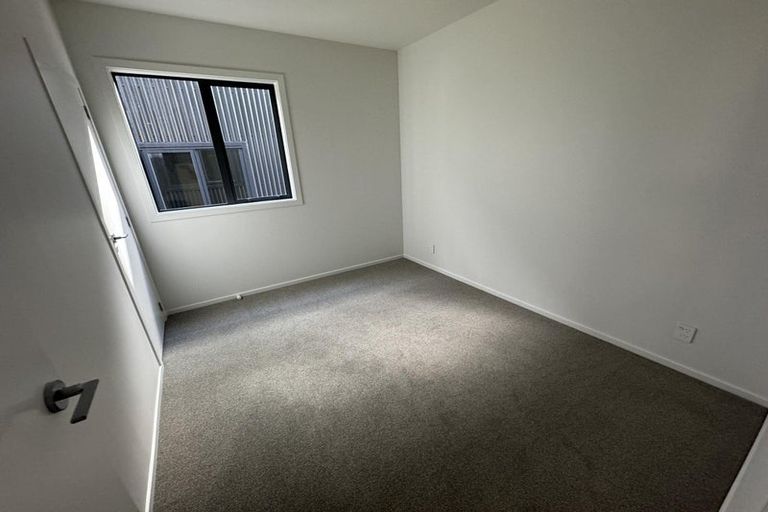 Photo of property in 22/33 Raukawa Street, Stokes Valley, Lower Hutt, 5019