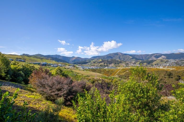 Photo of property in 16 Heemskerck Place, Britannia Heights, Nelson, 7010