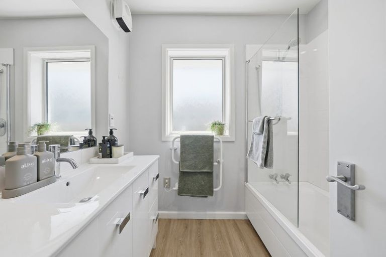 Photo of property in 22 Esperance Street, St Albans, Christchurch, 8052