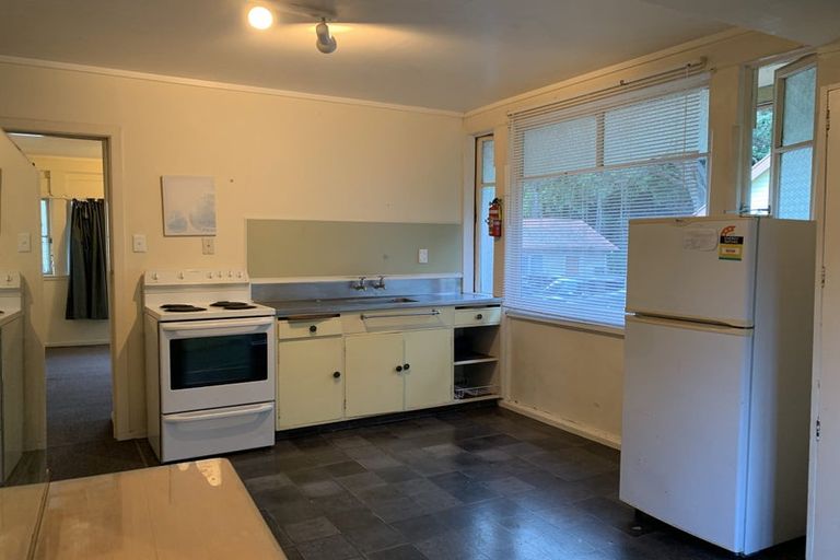 Photo of property in 21 Burnell Avenue, Thorndon, Wellington, 6011