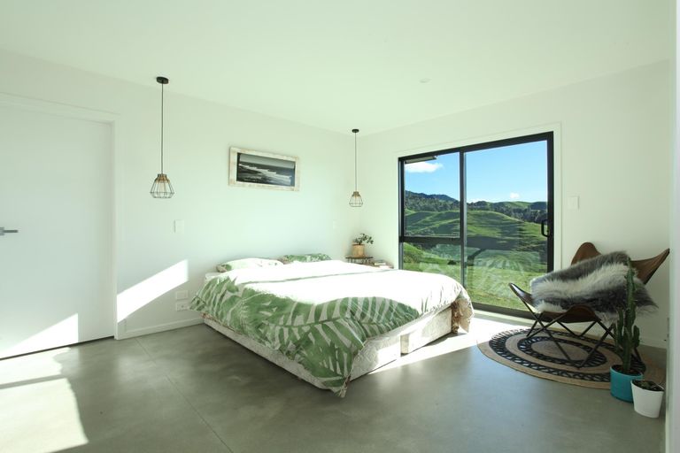 Photo of property in 668 Te Hutewai Road, Raglan, 3296