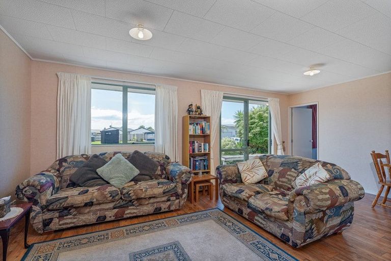 Photo of property in 11 Hawk Hill Crescent, Cooks Beach, Whitianga, 3591