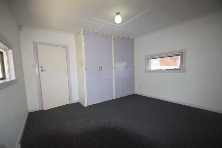 Photo of property in 16 Kerrs Road, Linwood, Christchurch, 8062