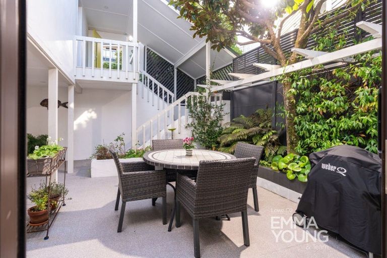 Photo of property in 1a Kabul Street, Khandallah, Wellington, 6035