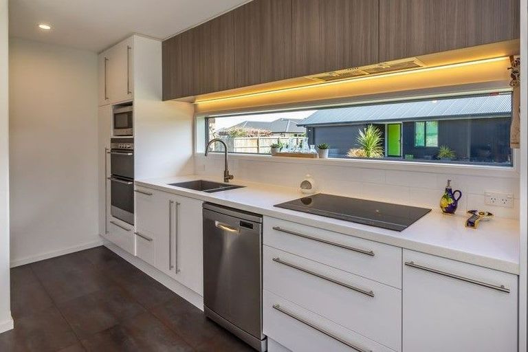 Photo of property in 18 New Creek Mews, Rolleston, 7614