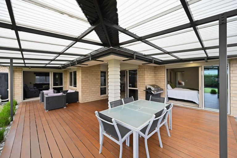 Photo of property in 2 Limber Hill, Flagstaff, Hamilton, 3210