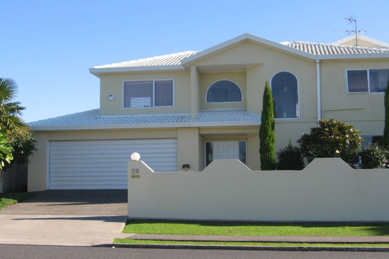 Photo of property in 59 Wiseley Road, West Harbour, Auckland, 0618