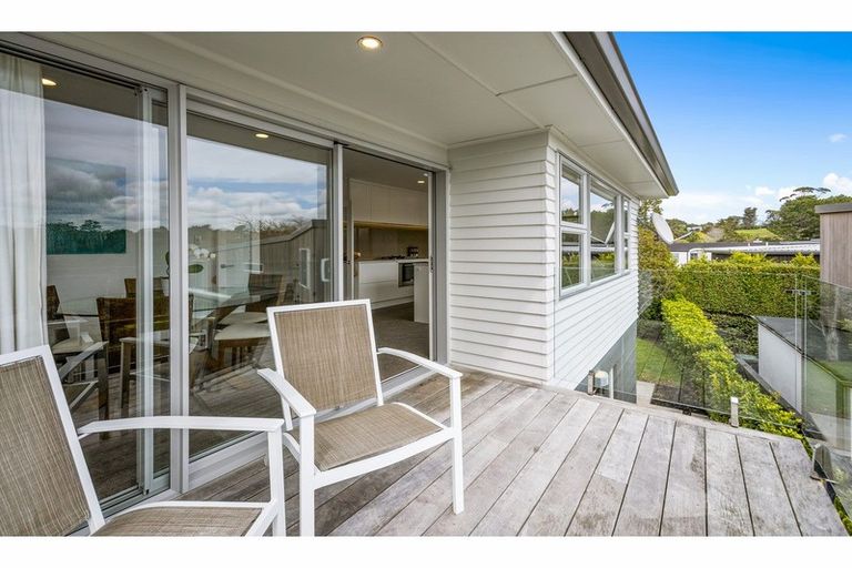 Photo of property in 54 Aberdeen Road, Campbells Bay, Auckland, 0620