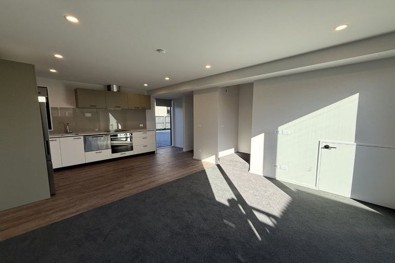Photo of property in 4/474 Barrington Street, Addington, Christchurch, 8024