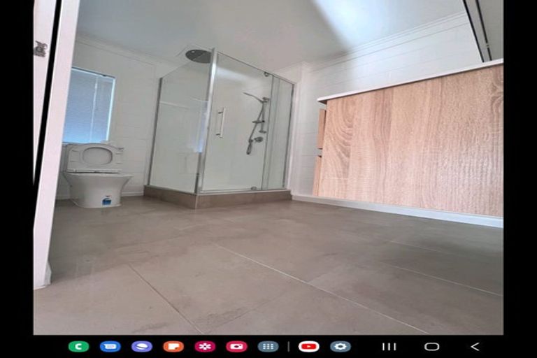 Photo of property in 349 Triangle Road, Massey, Auckland, 0614