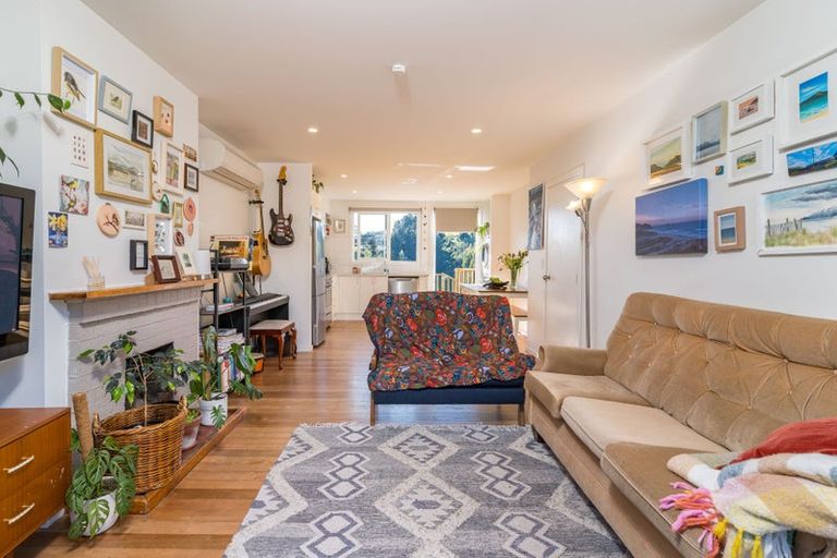 Photo of property in 28 Edinburgh Street, Green Island, Dunedin, 9018