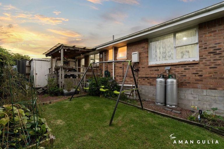 Photo of property in 10/85 Edmonton Road, Henderson, Auckland, 0612