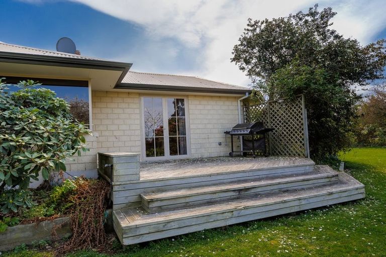 Photo of property in 10 Victoria Street, Waimate, 7924