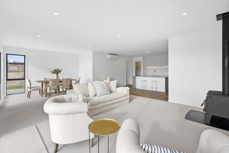 Photo of property in 33 Atkins Road, Luggate, Wanaka, 9382