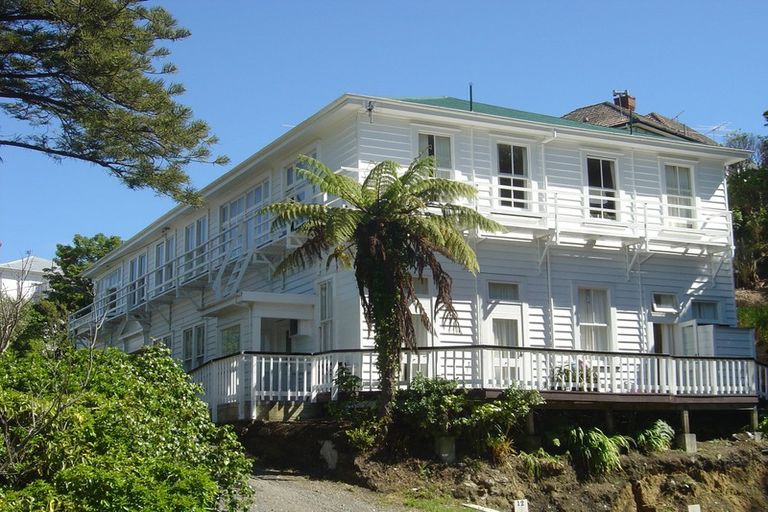 Photo of property in 48 Aurora Terrace, Kelburn, Wellington, 6012