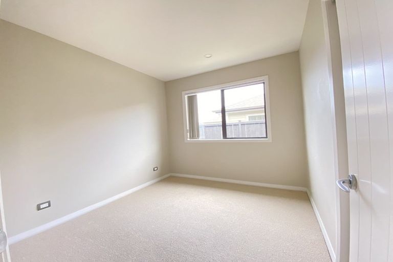 Photo of property in 13 Paso Fino Crescent, Karaka, Papakura, 2113