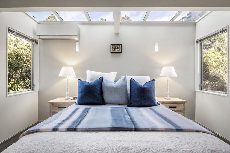 Photo of property in 2 Pounamu Avenue, Greenhithe, Auckland, 0632