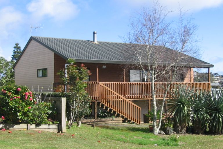 Photo of property in 4 Ellen Street, Mangawhai Heads, Mangawhai, 0505