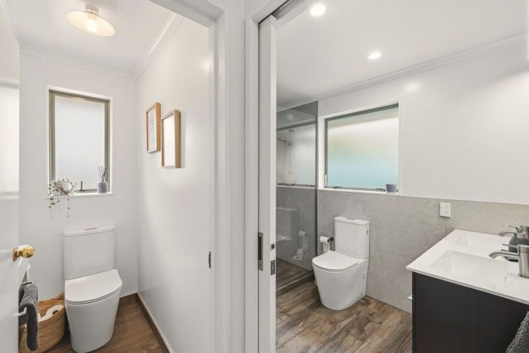 Photo of property in 2 Karamu Terrace, Pyes Pa, Tauranga, 3112