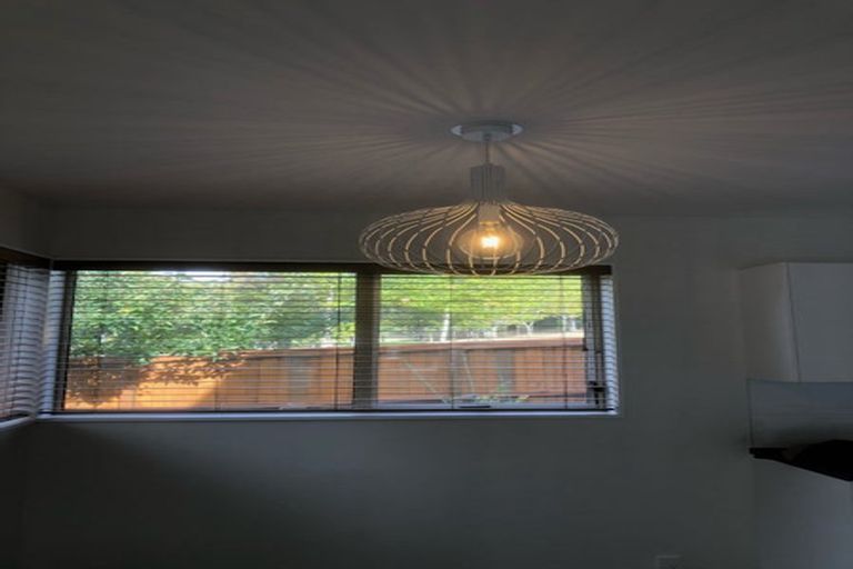 Photo of property in 1/1 Bengal Drive, Cashmere, Christchurch, 8022